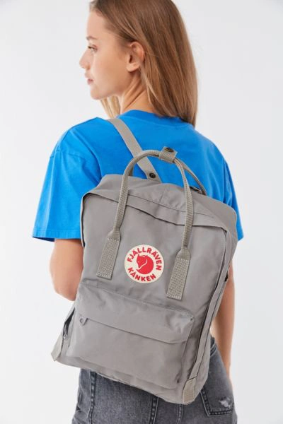 Fjall Raven Classic Kånken Backpack In Fog