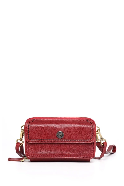 Old Trend Leather Convertible Crossbody Bag In Red