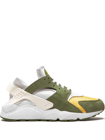 Nike Air Huarache Trainers In Green