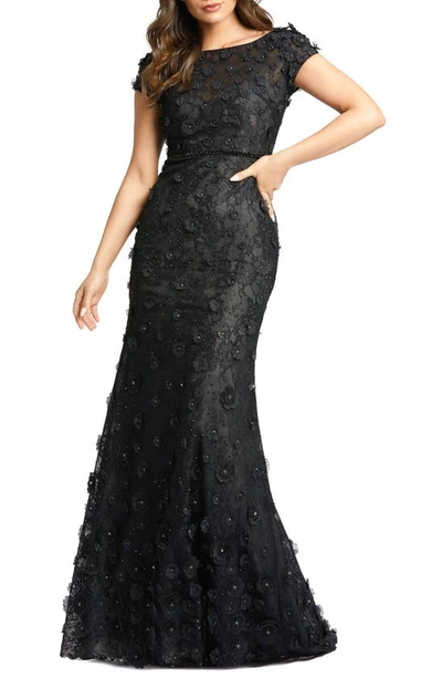 Mac Duggal Floral Applique Boat Neck Short Sleeve Gown In Black