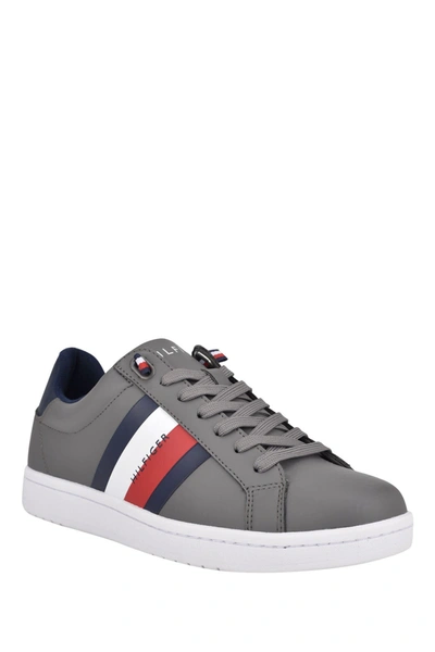 Tommy Hilfiger Lampkin Low Top Sneaker With Flag Men's Shoes In Light Gray  | ModeSens