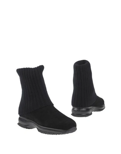 Hogan Ankle Boots In Black