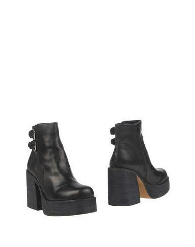 Windsor Smith Ankle Boots In Black