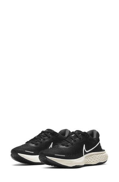 Nike Zoomx Invincible Run Flyknit Running Shoe In Black  White  & Iron Grey