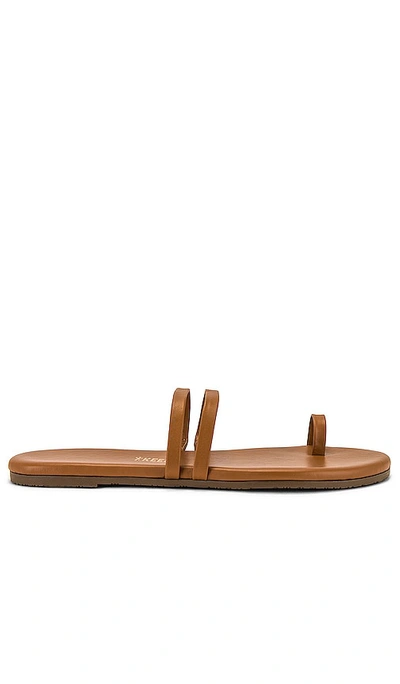 Tkees Leah Sandals In Au Naturale