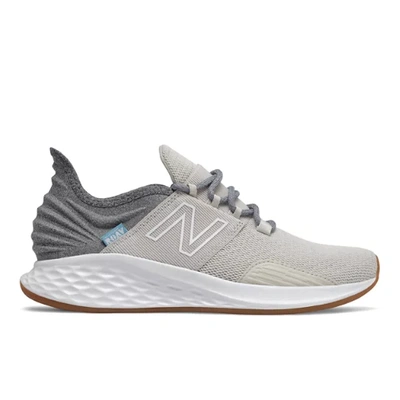 New Balance Women's Fresh Foam Roav Tee Shirt In Grey