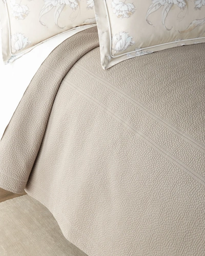 Peacock Alley Florence Queen Coverlet In Platinum