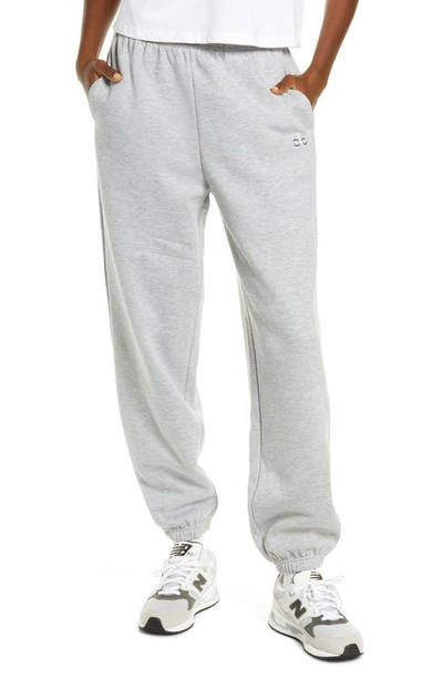 Alo Yoga Accolade Straight Leg Sweatpants In Athletic Heather Grey