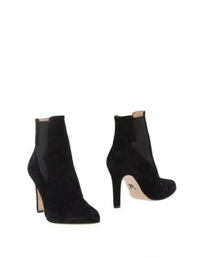 Paul Andrew Ankle Boots In Black