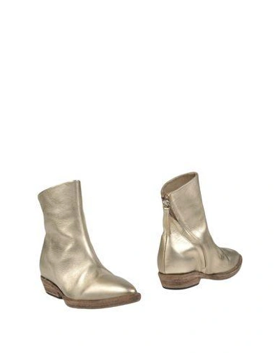 Cinzia Araia Ankle Boots In Platinum