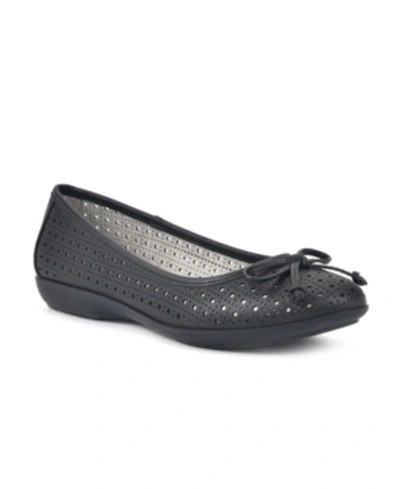 Cliffs By White Mountain Cheryl Ballet Flat In Black/burnished/smoo