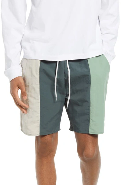 Lira Clothing Minden Shorts In Emerald