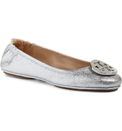 Tory Burch Minnie Metallic Leather Travel Ballet Flats In Silver