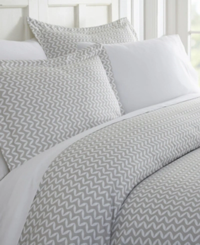 Ienjoy Home Tranquil Sleep Patterned Duvet Cover Set By The Home Collection, King/cal King In Light Grey Chevron