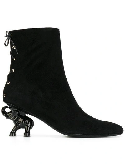 Dorateymur Elephant Heel Booties In Black