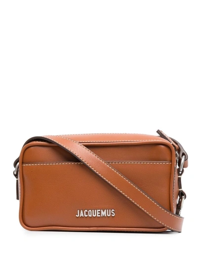 Jacquemus Le Baneto Leather Messenger Bag In Brown