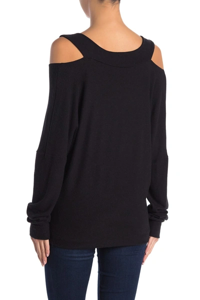 Go Couture V-neck Cold Shoulder Hacci Sweater In Black