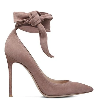Gianvito Rossi Lane 105 Suede Courts In Nude