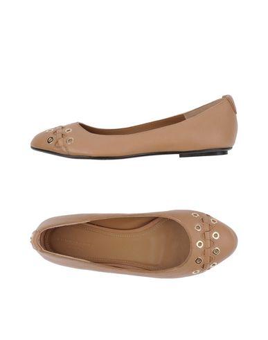 camel ballerina flats
