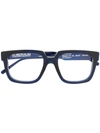 Kuboraum Square Frame Patterned Glasses In Blue