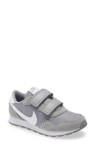Nike Babies' Md Valiant Sneaker In Particle Grey/ White