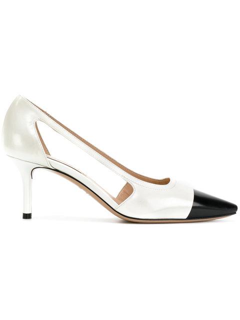 side cut out pumps