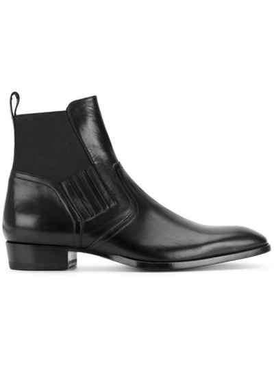 Saint Laurent Wyatt Leather Chelsea Boots In Black