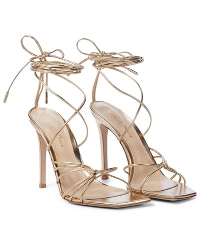 Gianvito Rossi Metallic Leather Sandals In Metallic Gold