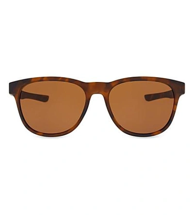 Oakley Stringer Oo9315-02 Tortoiseshell Round-frame Sunglasses In Matte Brown Tortoise