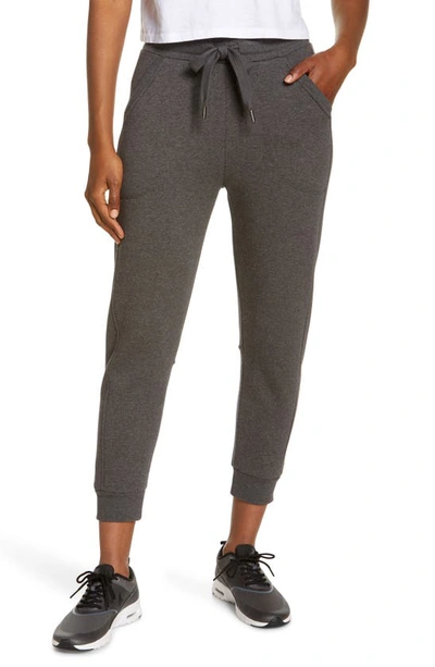 Zella Amazing Fleece Crop Jogger Pants In Grey Medium Charcoal Heather