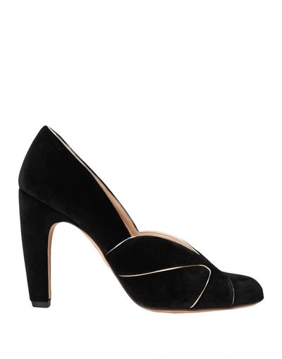 Chie By Chie Mihara Pumps In Black