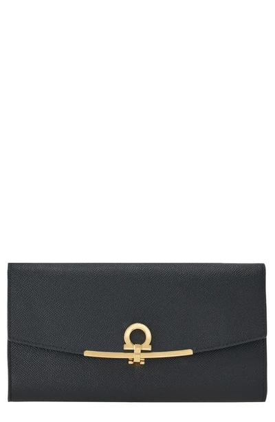 Salvatore Ferragamo Icona Leather Chain Wallet In Nero Black/gold