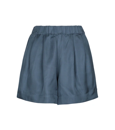 Asceno Zurich Pleated Sandwashed-silk Shorts In Blau