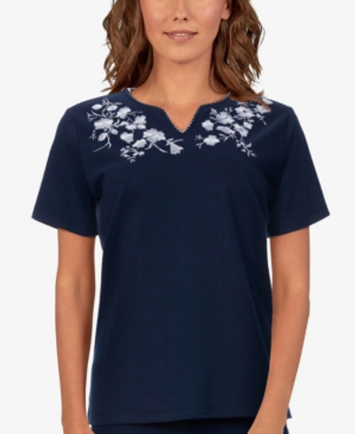 Alfred Dunner Women's Missy Savannah Casual Floral Embroidered Short Sleeve Top In Navy