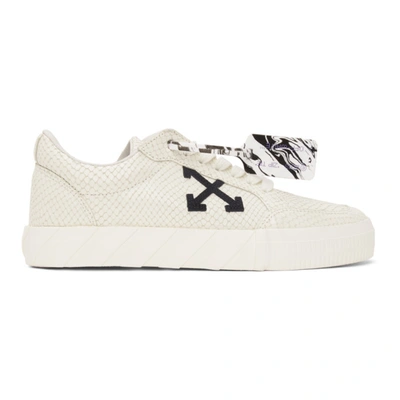 Off-white Low Vulcanized Sneakers Omia085s21lea003 In White Black