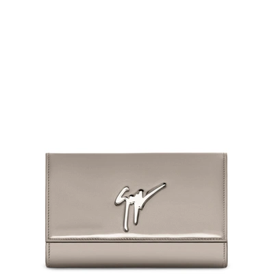 Giuseppe Zanotti - Patent Leather Clutch With Signature Cleopatra In Grey