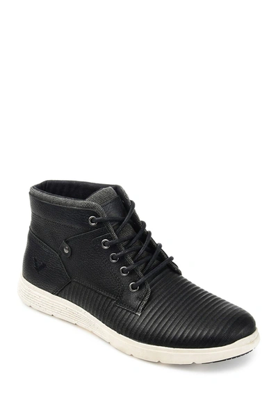 Territory Boots Magnus Leather Chukka Sneaker In Black