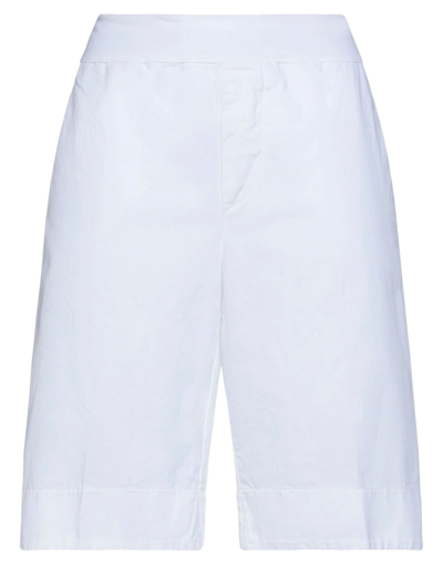 European Culture Woman Shorts & Bermuda Shorts White Size Xs Cotton, Elastane