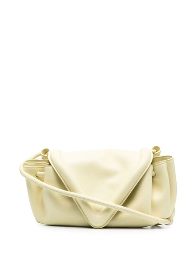 Bottega Veneta 黄色中号 Beak 单肩包 In Yellow