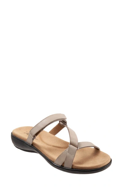 Trotters Women's Raja Sandal Women's Shoes In Gray