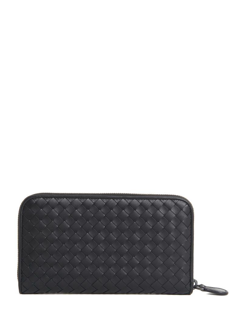Bottega Veneta Women's Black Leather Wallet | ModeSens