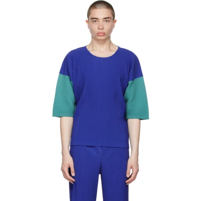 Issey Miyake Colour-block Pleated T-shirt In Blue