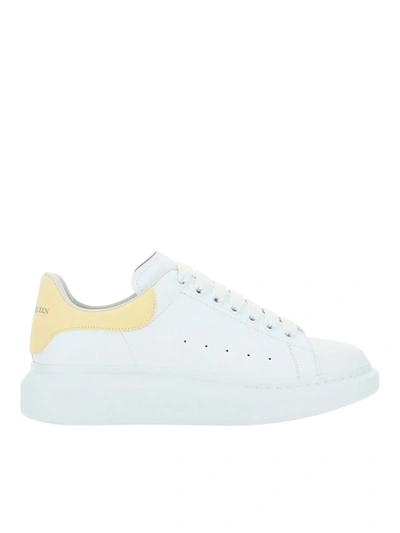 Alexander Mcqueen Chunky Sneakers In White And Yellow In White/lemon