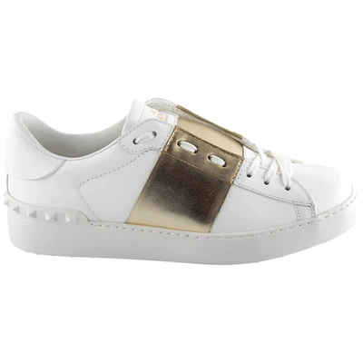 Valentino Garavani Rockstud Open Low-top Sneakers In White