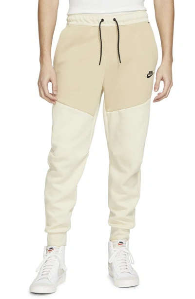 Nike Tech Fleece Jogger Sweatpants In Beach/grain/black