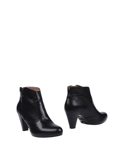 Nero Giardini Ankle Boots In Black