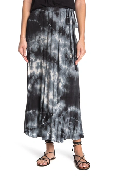 Go Couture Faux Wrap Midi Skirt In Black Tie Dye