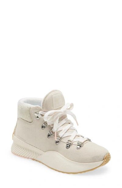 Sorel Out N About Iii Conquest Suede Hiker Boots In Chalk Seasalt