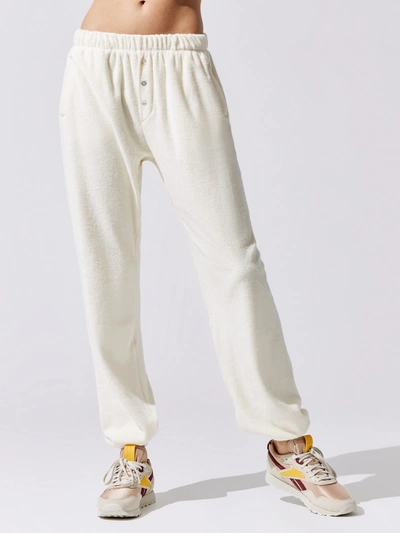 Donni Terry Henley Sweatpant In Creme