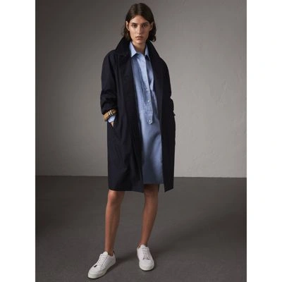 Burberry The Camden Car Coat In Blue Carbon